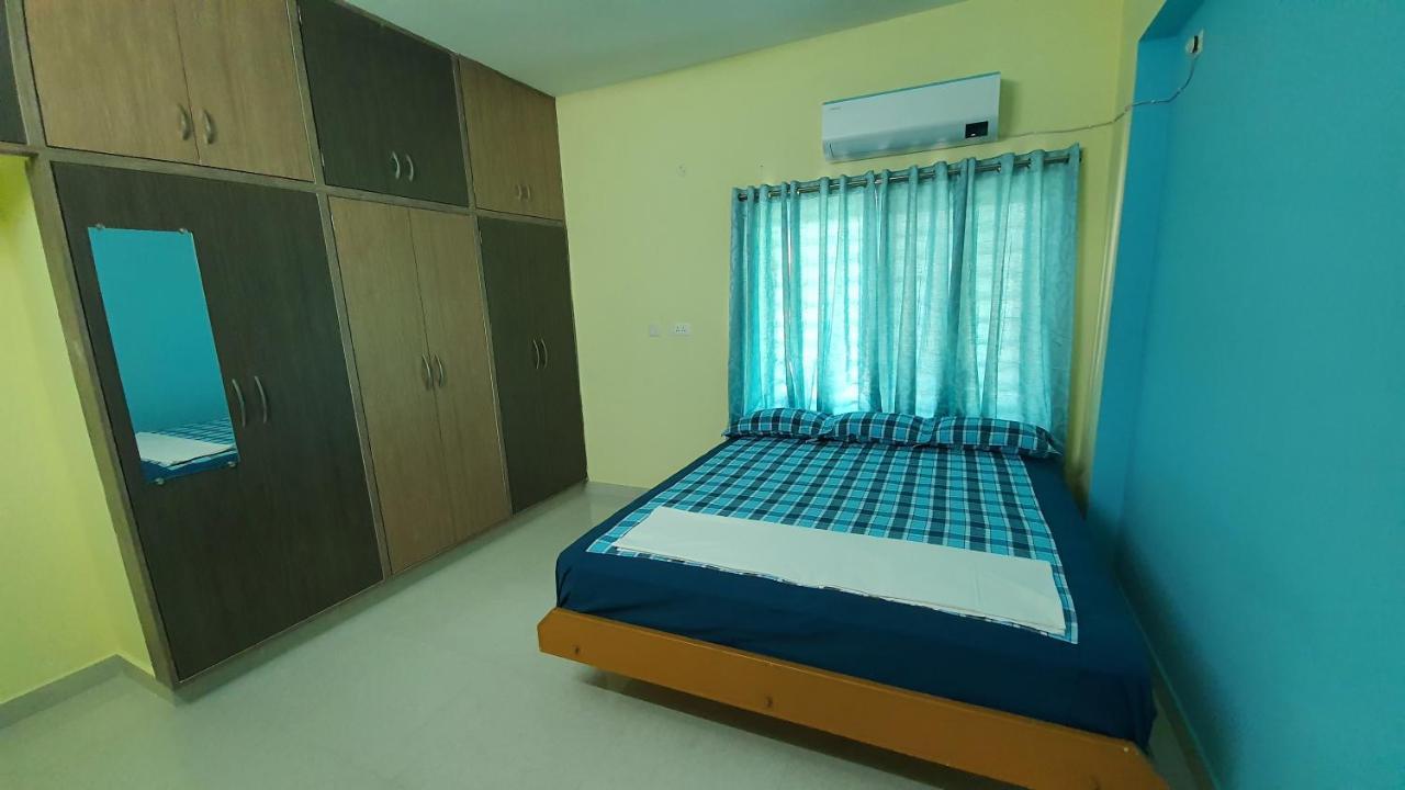Tirupati Homestay: 2BHK Family Apartments with AC near Alipiri Exterior photo